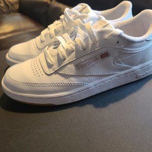 Reebok Club C Walking Shoe White Womens Size 7.5 Like New!